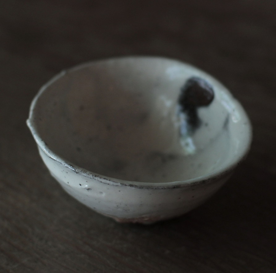 辻村史朗　粉引ぐい呑	｜Shiro Tsujimura, Sake cup, Kohiki style