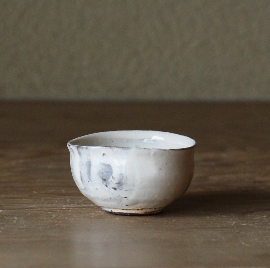 辻村史朗　粉吹ぐい呑	｜Shiro Tsujimura, Sake cup, Kofuki style