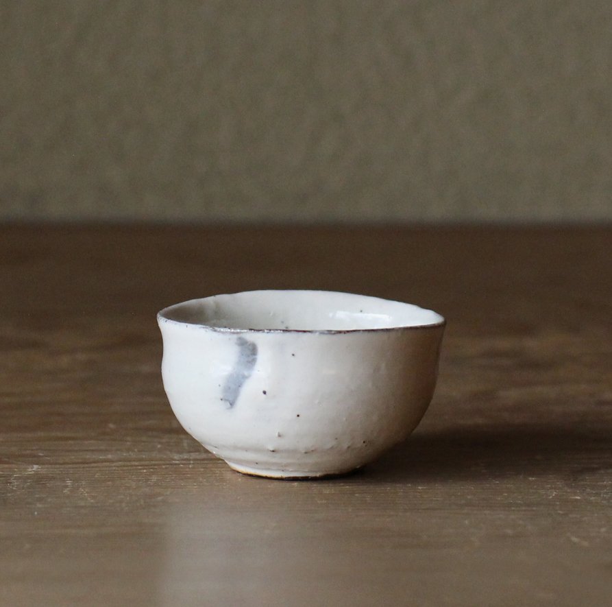 辻村史朗　粉吹ぐい呑	｜Shiro Tsujimura, Sake cup, Kofuki style