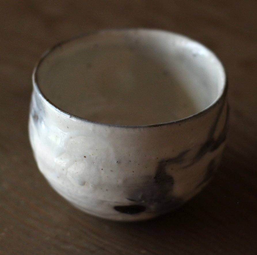 辻村史朗　粉引ワインカップ｜Shiro Tsujimura, Sake cup, Kohiki style