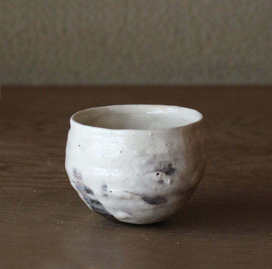 辻村史朗　粉引ワインカップ｜Shiro Tsujimura, Sake cup, Kohiki style