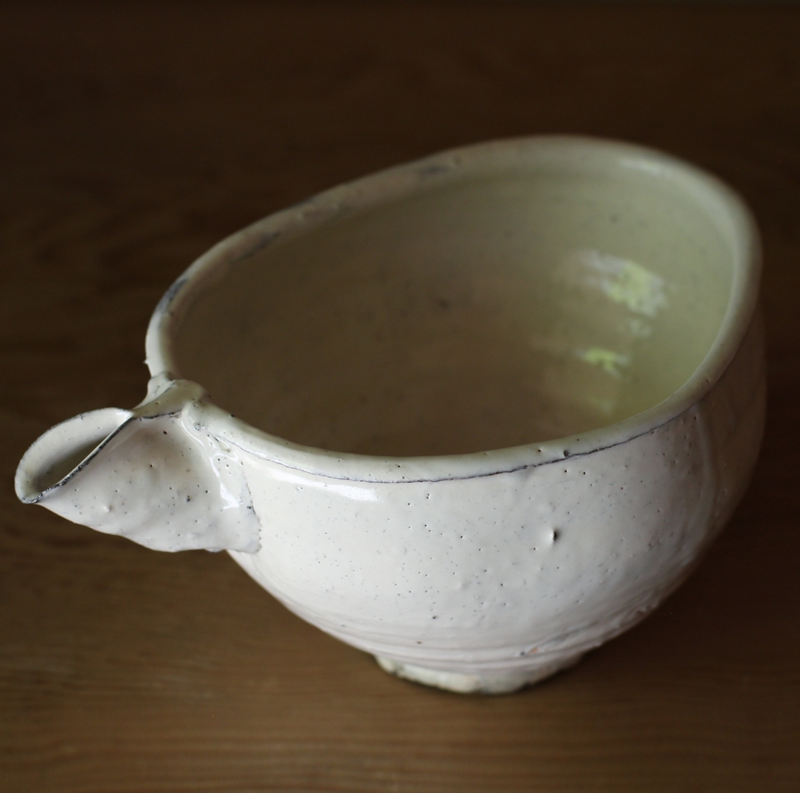 辻村史朗　粉吹片口 ｜Shiro Tsujimura, Lipped bowl, Kofuki style
