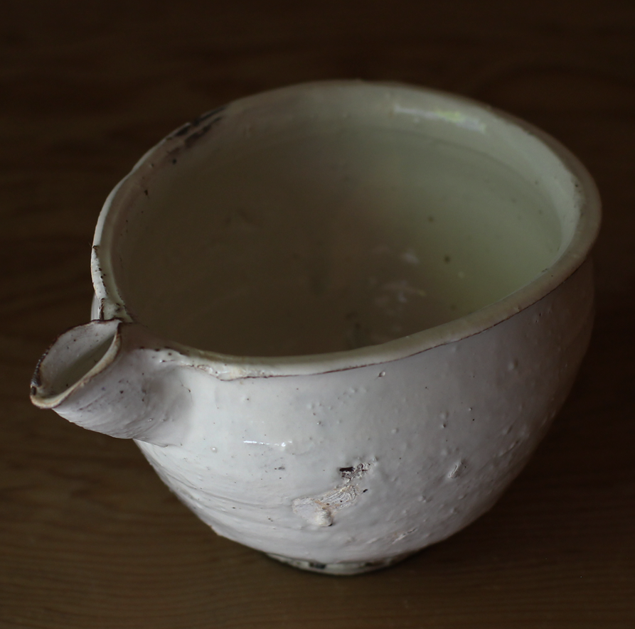 辻村史朗　粉吹片口 ｜Shiro Tsujimura, Lipped bowl, Kofuki style