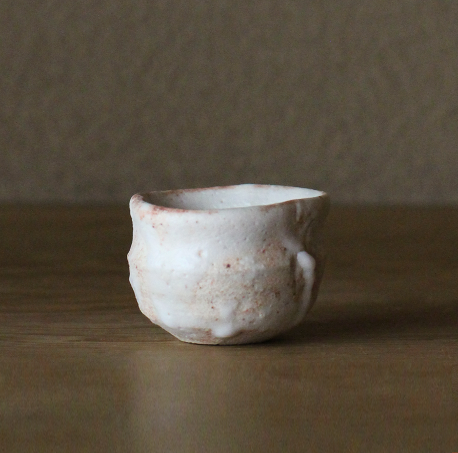 辻村史朗　志野ぐい呑｜Shiro Tsujimura, Sake cup, Shino style  (Copy)