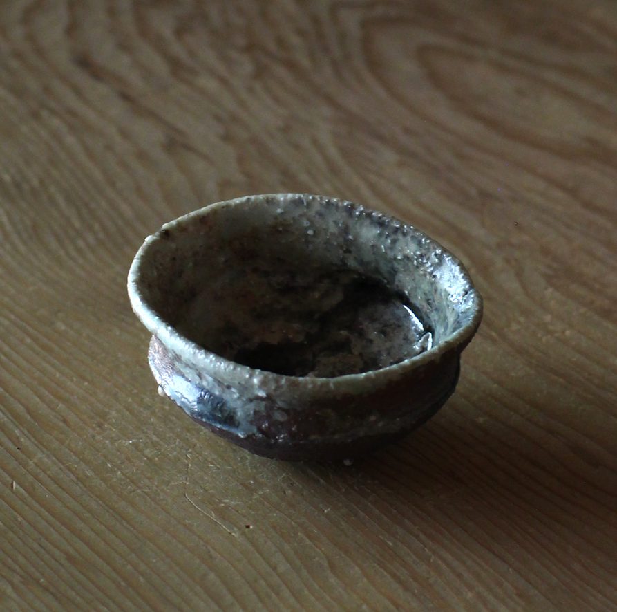 人気作家！辻村史朗 伊賀ぐい呑 共箱 酒器 辻村史朗 酒器｜Sake utensils — HAKU marunouchi
