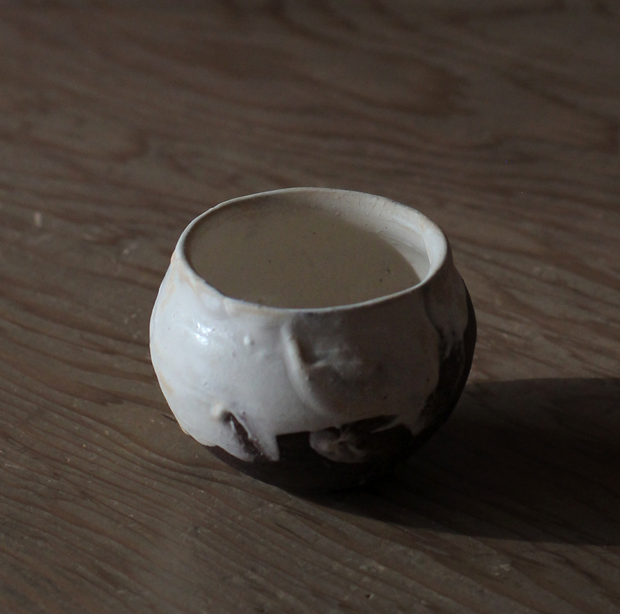 辻村史朗　粉吹ぐい呑｜Shiro Tsujimura, Sake cup, Kofuki style