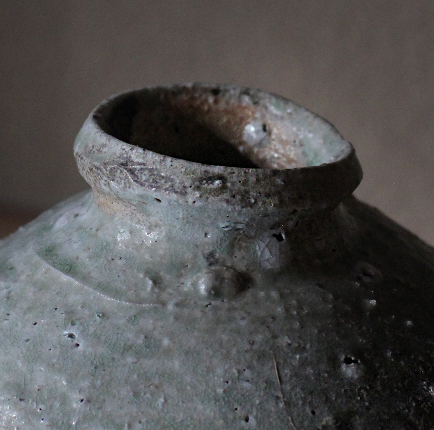 辻村史朗 伊賀蹲｜Shiro Tsujimura, Iga vase "Uzukumaru"