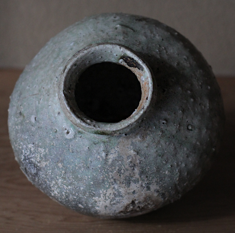 辻村史朗 伊賀蹲｜Shiro Tsujimura, Iga vase "Uzukumaru"