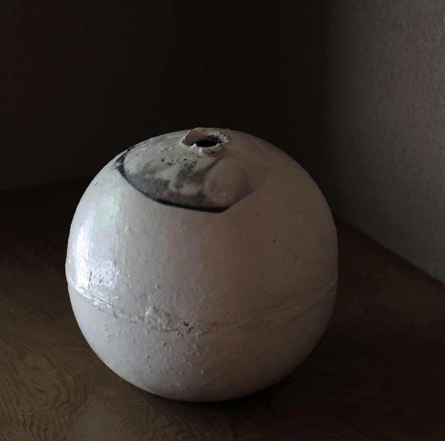 辻村史朗　粉吹丸壺｜Shiro Tsujimura, Round jar Kofuki style