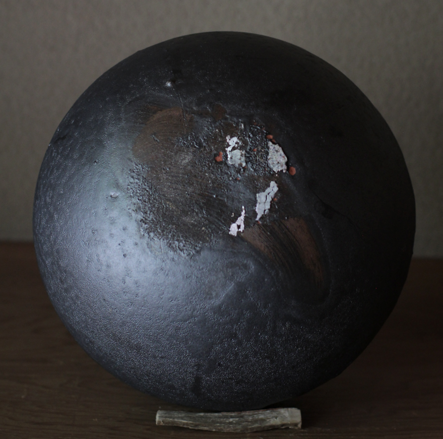 辻村史朗　黒丸壺（小）｜Shiro Tsujimura, Black round jar