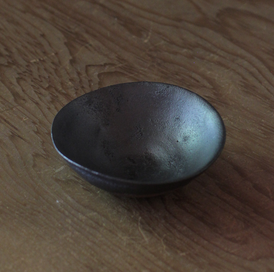辻村史朗 黒平盃｜Shiro Tsujimura, Black Sake cup