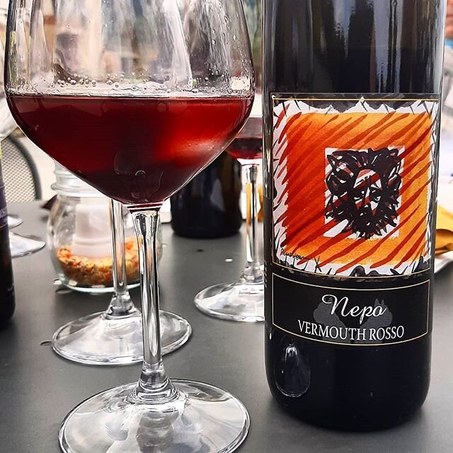 Something to consider when the temps rise in #tuscany 
We discovered a red wine #vermouth perfect blend of red wine 26 secret herbs and spices with a touch of grappa. The tasty blend we sampled at @poderedellabruciata we fell in love with it!

#negro