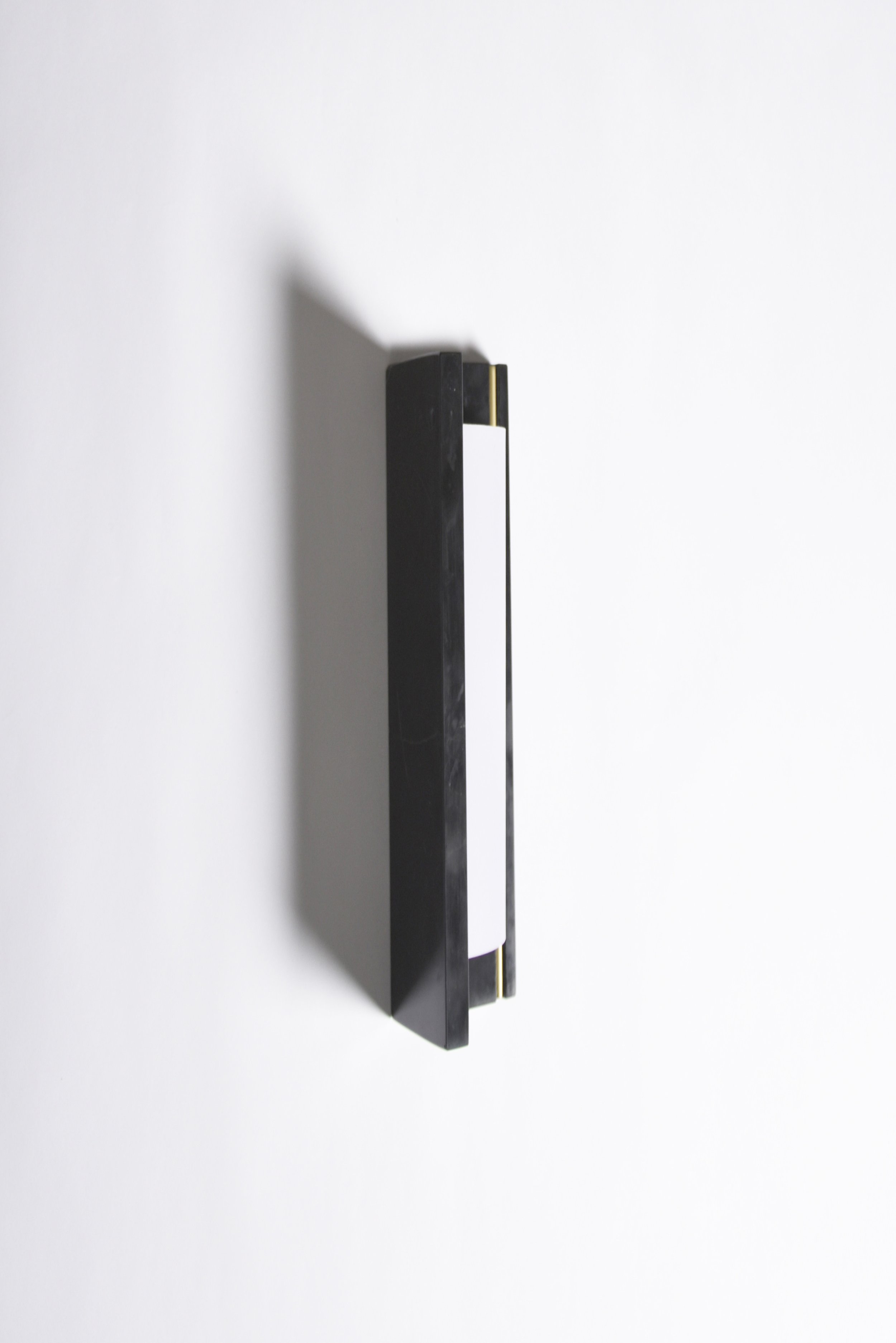 TRIDA lampe mur applique angle en marbre design, LED, dimmable