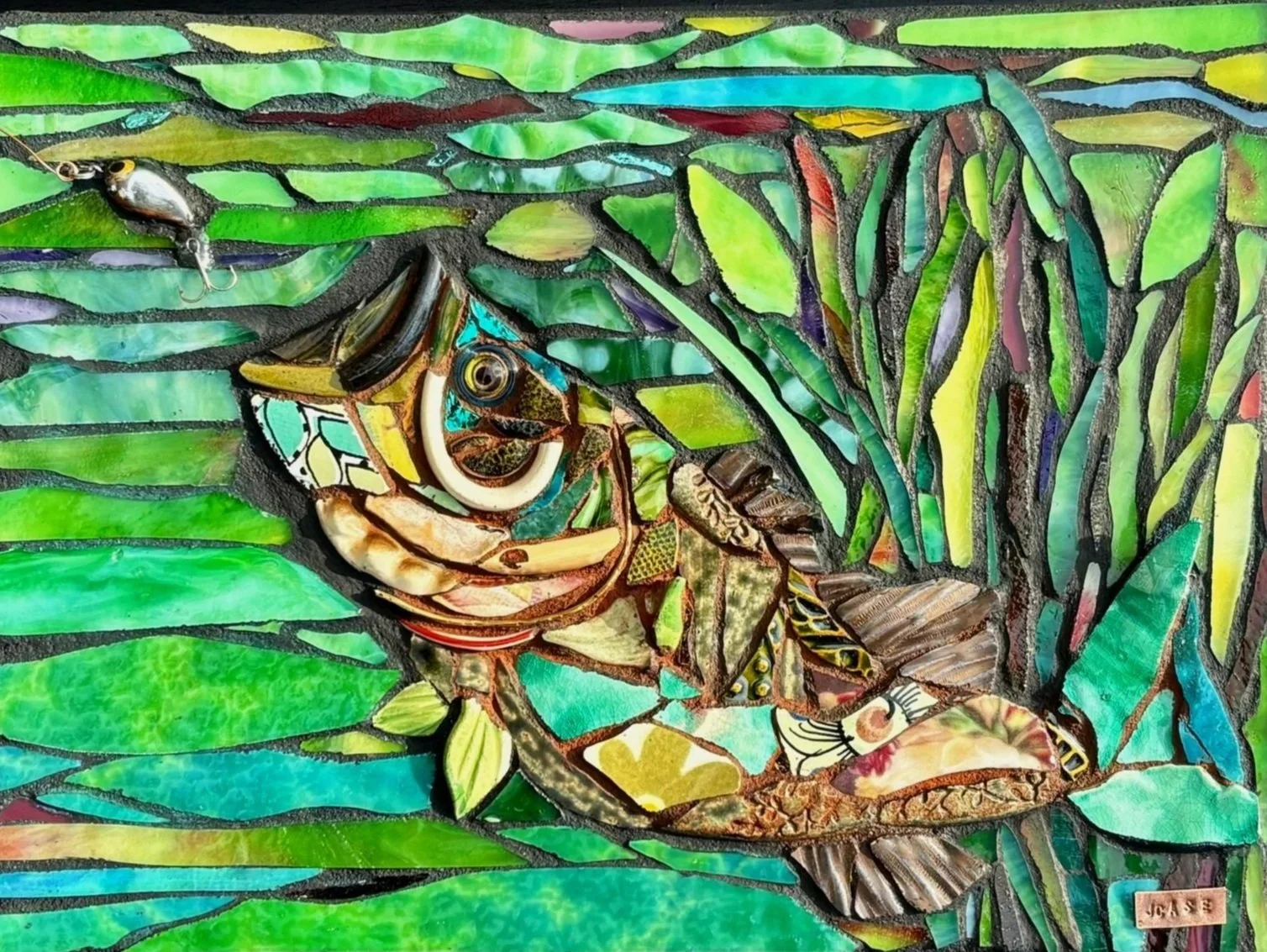 BASS WITH LURE