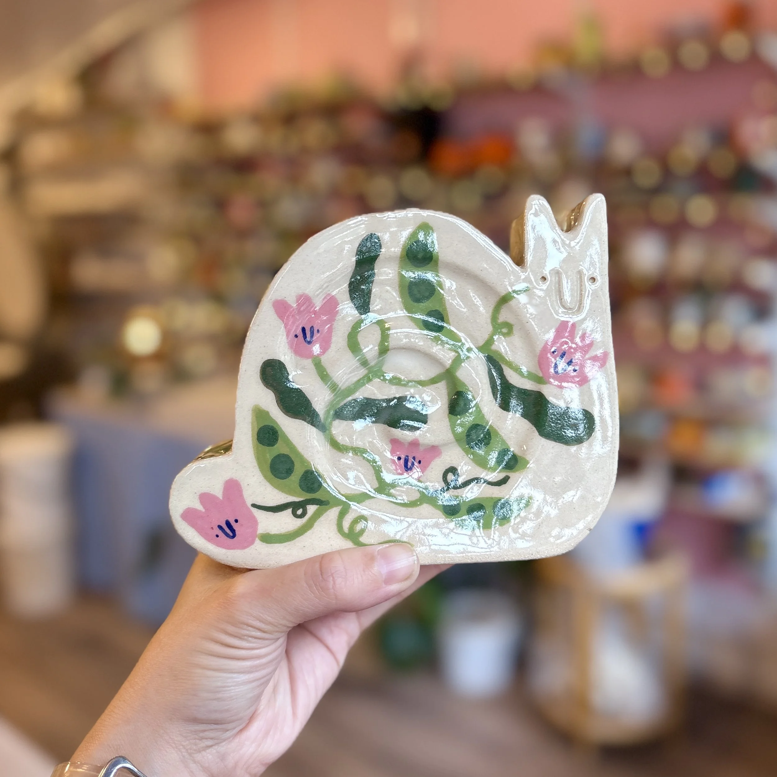 Sweet Pea Snail Vase - Large