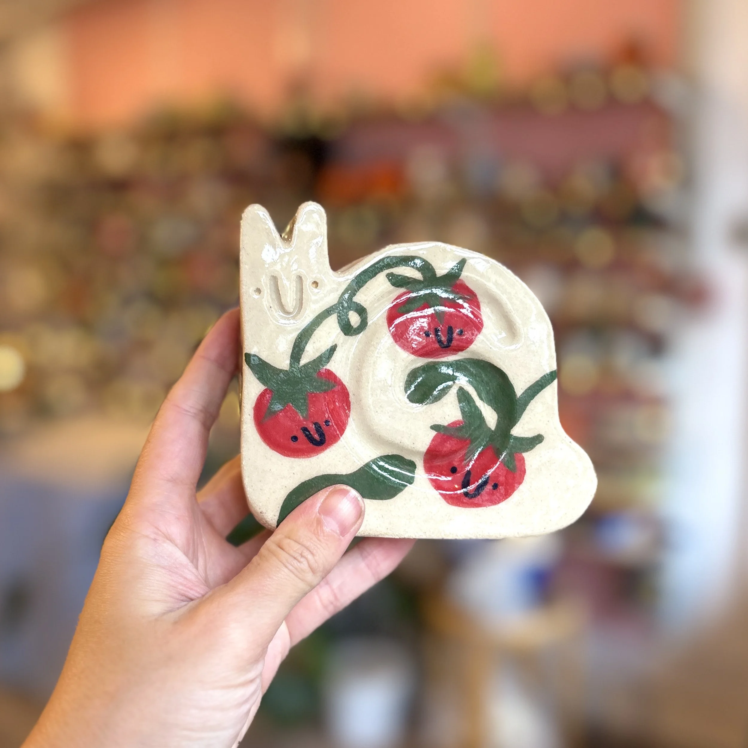 Tomato Snail Vase - Medium