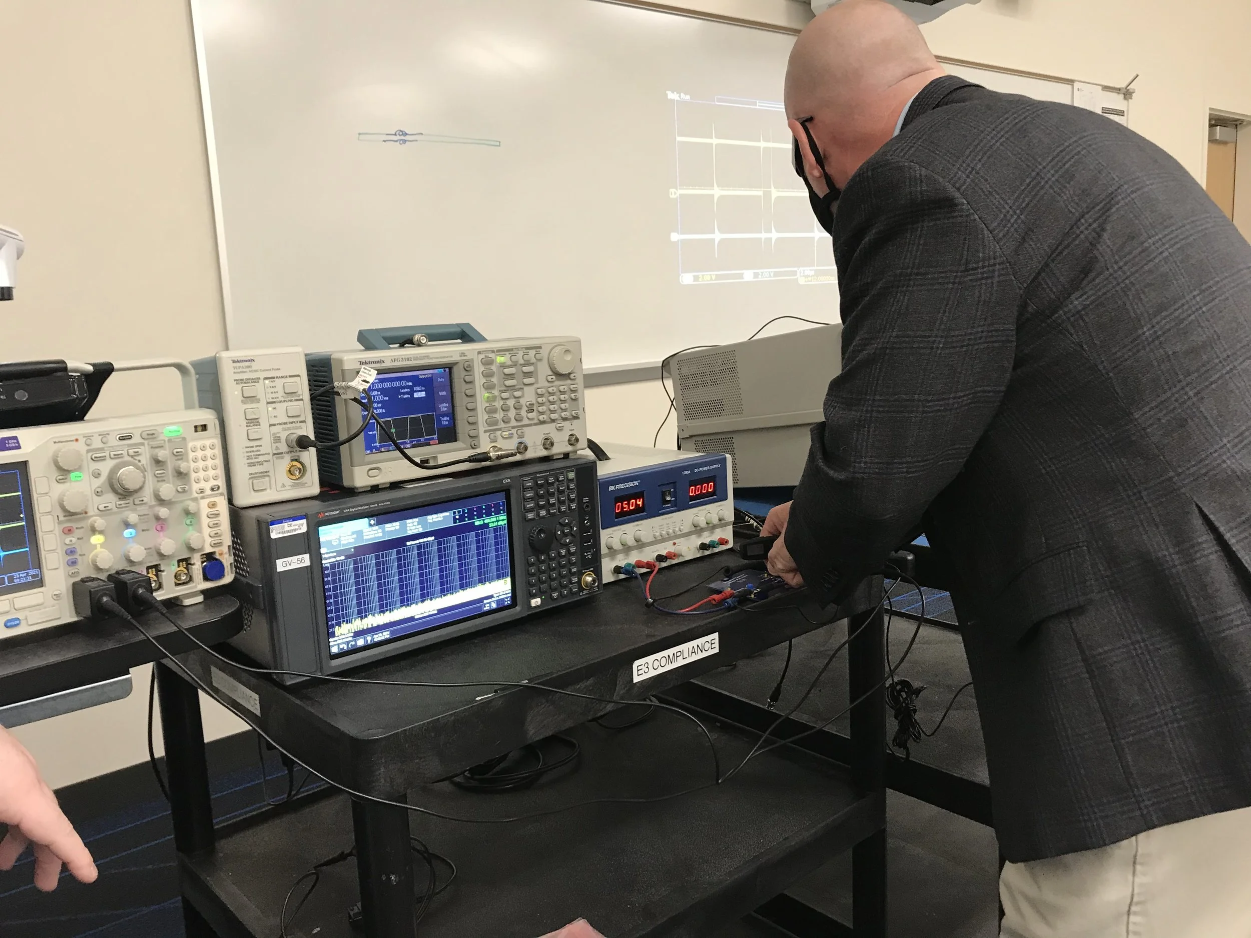 Fundamentals of Applied EMC with HW Demonstrations (Class)