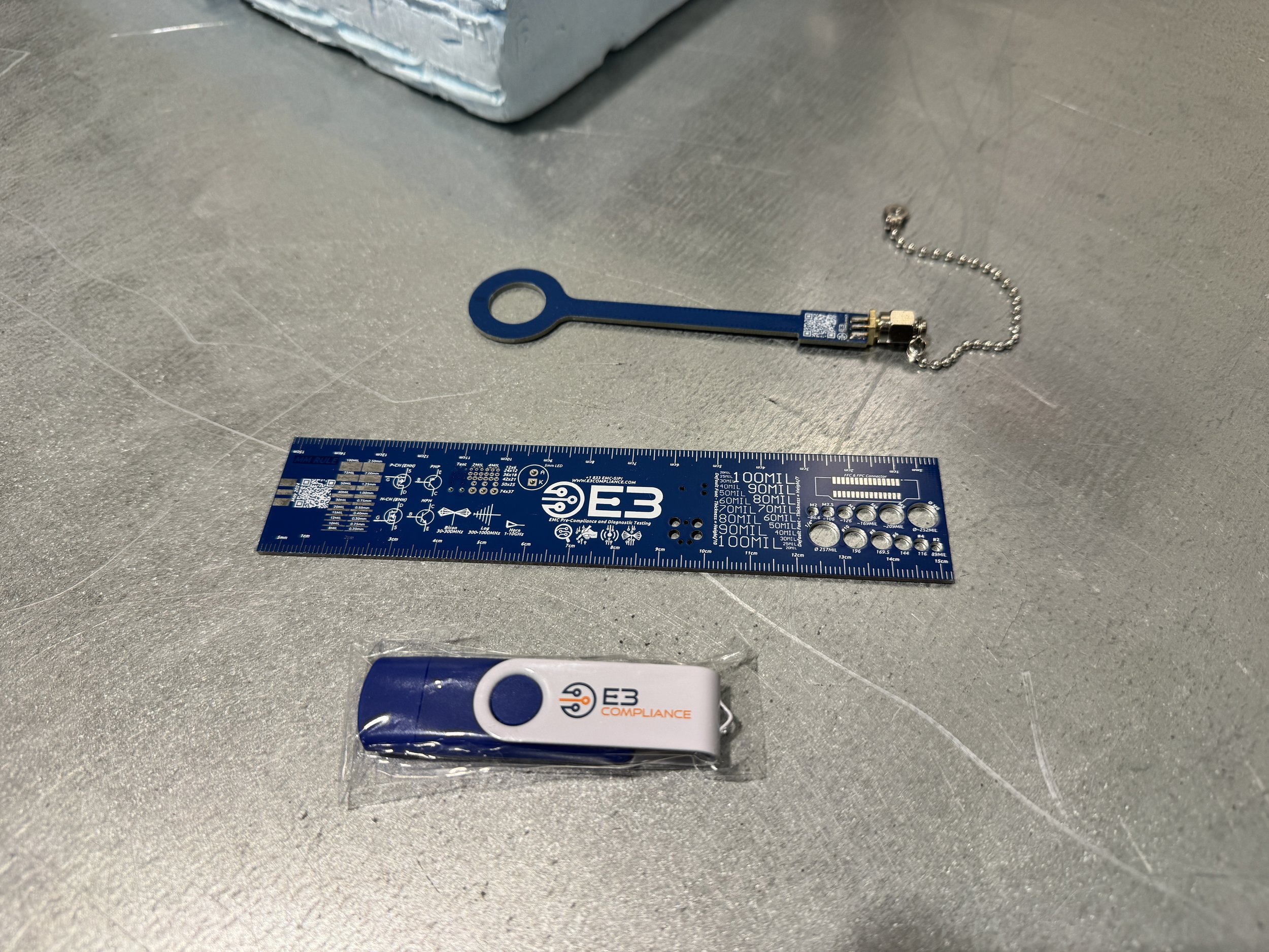 Magnetic Field - Near Field Probe (Model 1M500A-MAG).JPG