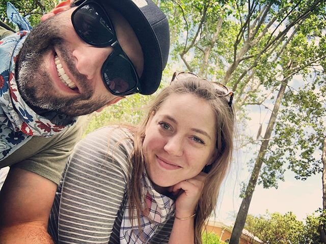 👨🏻&zwj;🌾👩🏼&zwj;🌾