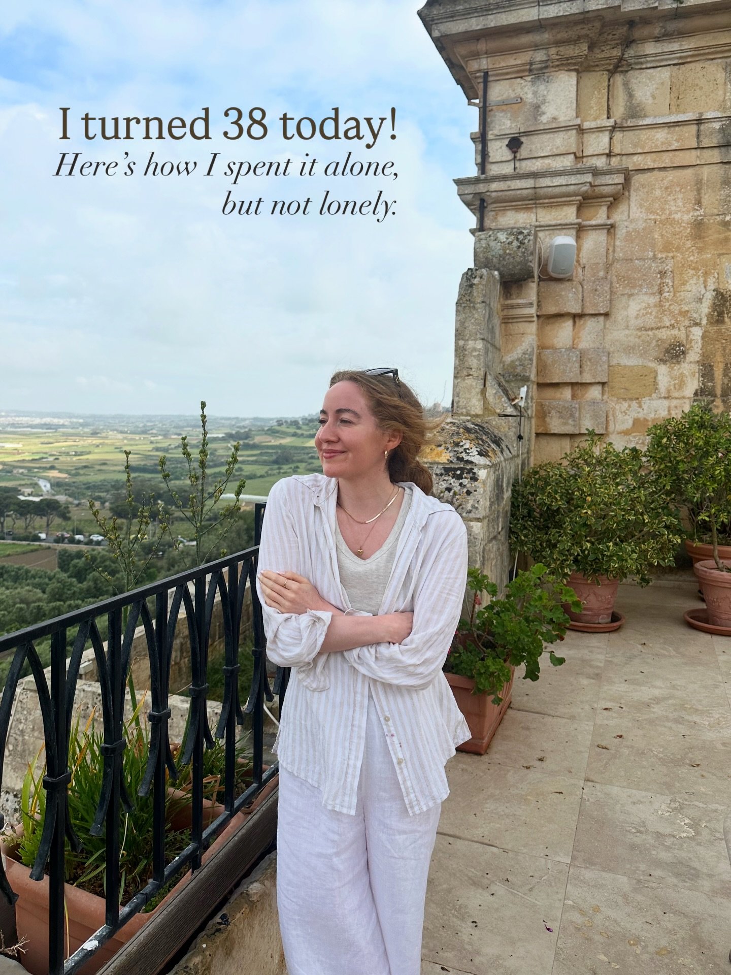 👑 Spent my birthday in a palace, kindly treated by @thexarapalace 

📍Trattoria AD 1530 Restaurant 

Invite | Gifted (not an ad)

#angelaburke.ie #solotravels #solitude #xarapalace #malta 
Mdina | Female | Solotraveller | Single in your thirties | U