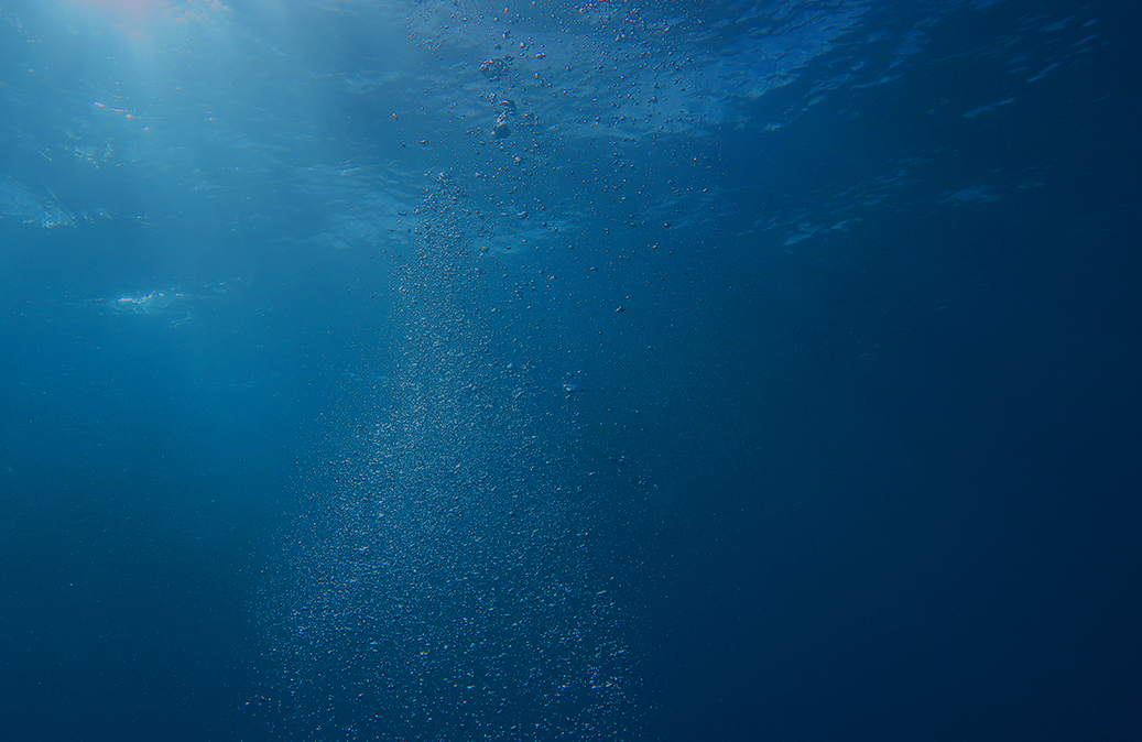 wanderlust_cabinet_landscape_deep-water_3b.png