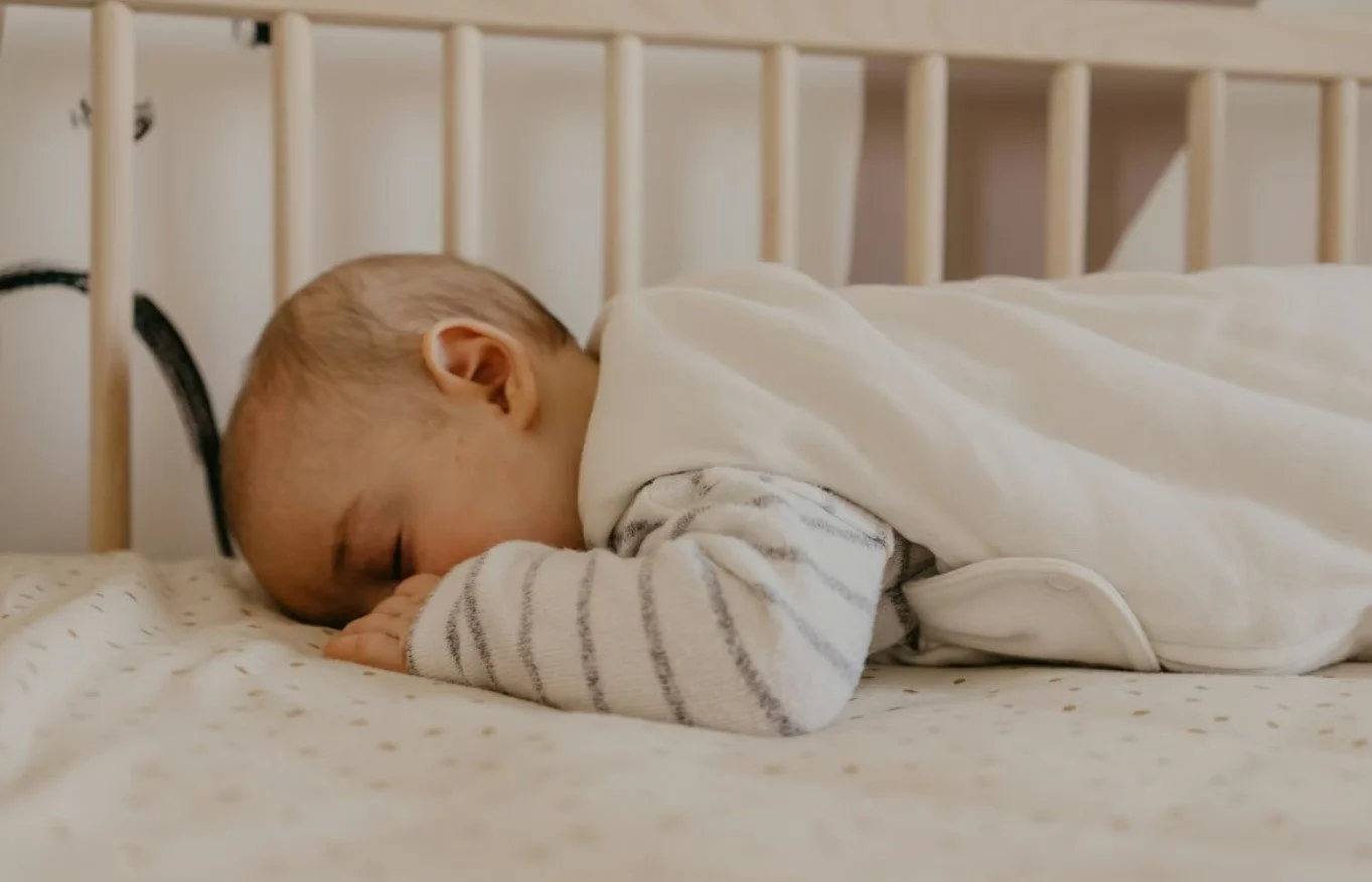 6 Month Old Not Sleeping Through The Night (Here’s Why)