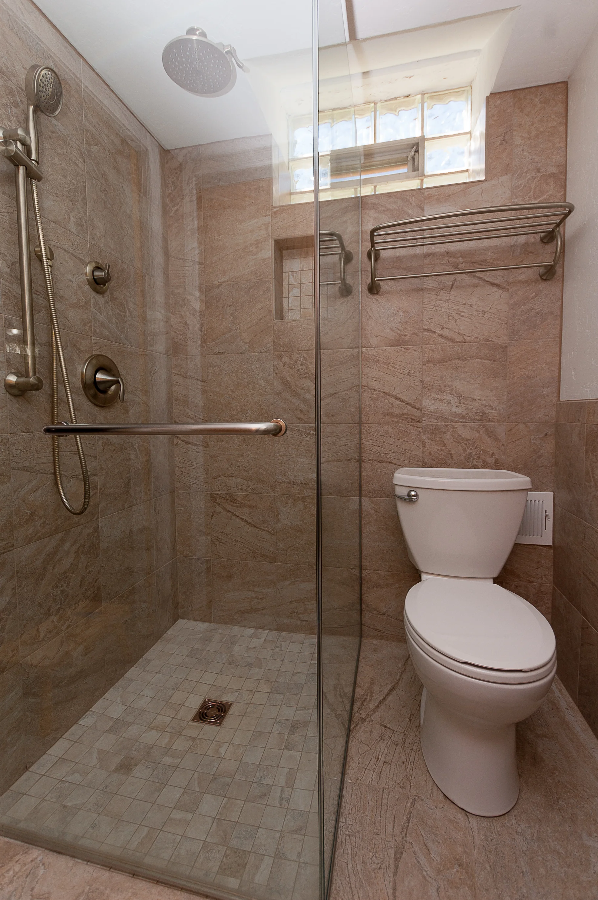 Shower and toilet - with new lense.jpg