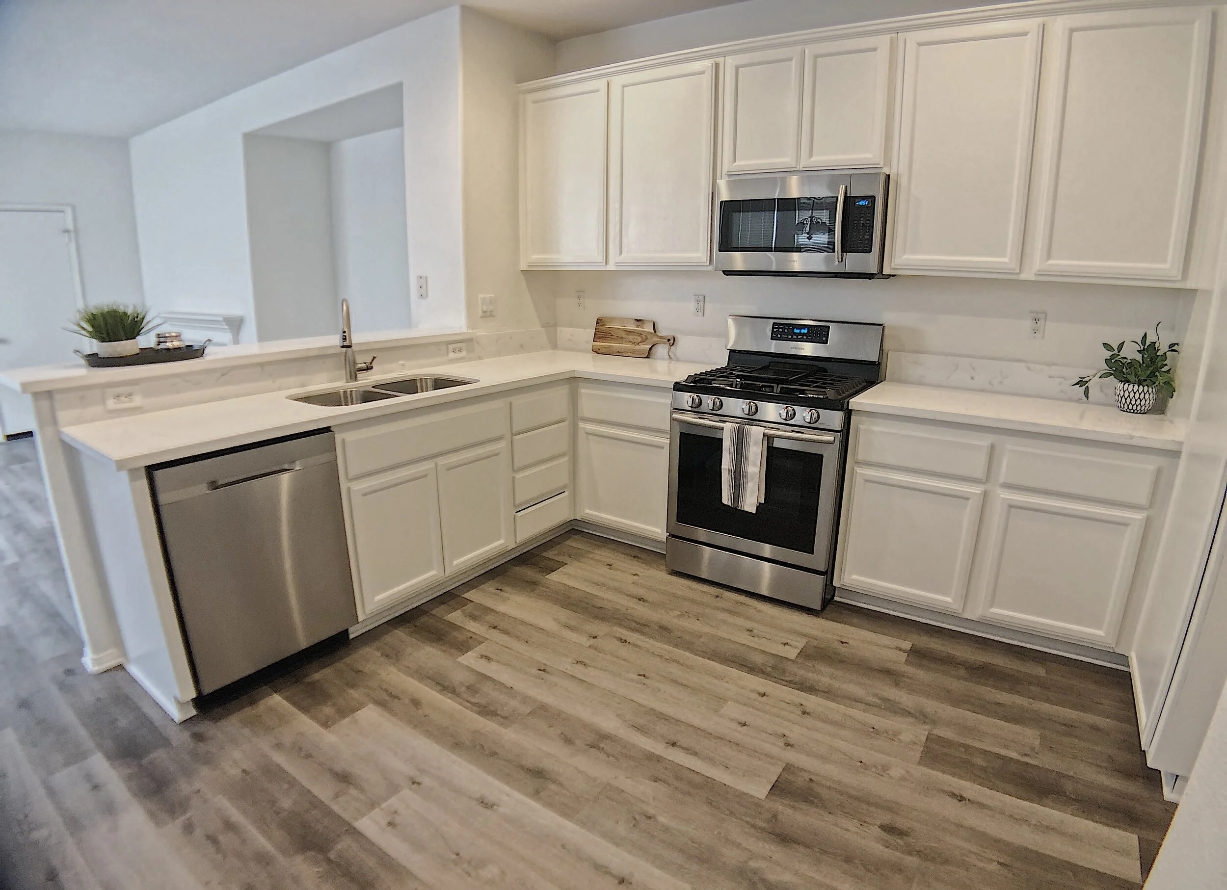 2535 Cloverleaf Ln, Simi Valley (Sold)