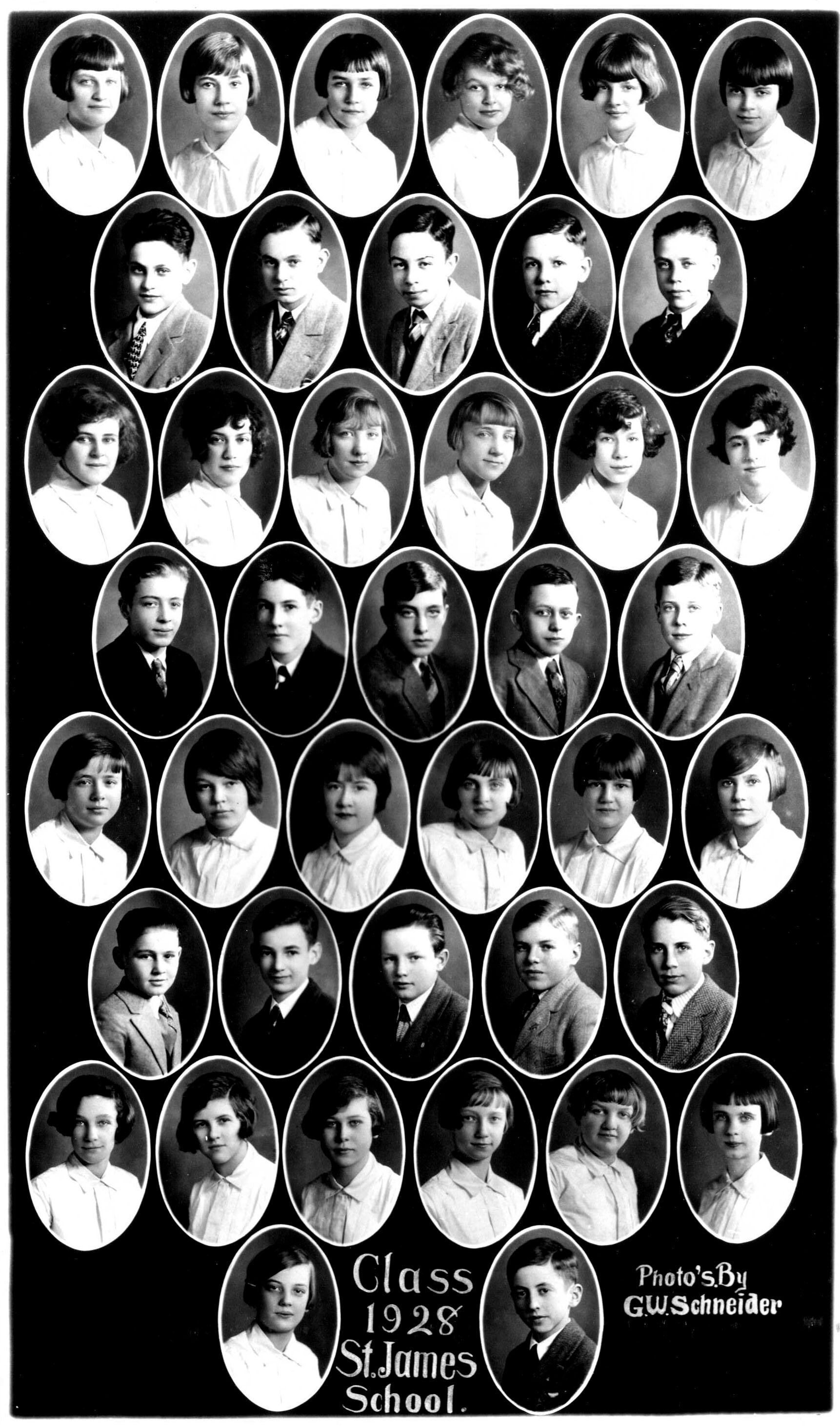 Bonnie Moschkau - 8th Grade 1928.jpg