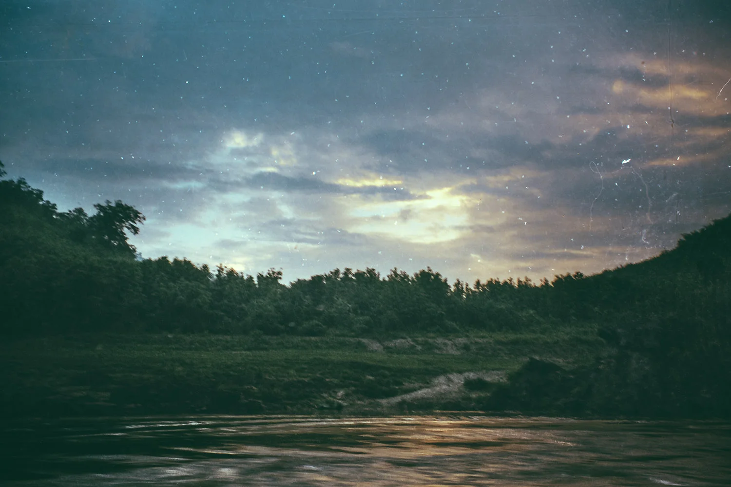 LAOS-Côte.jpg