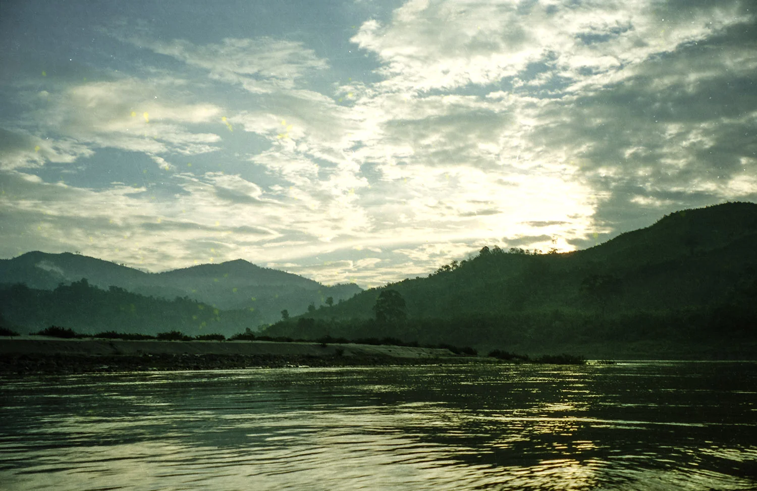 LAOS-RivesduMekong-01.jpg