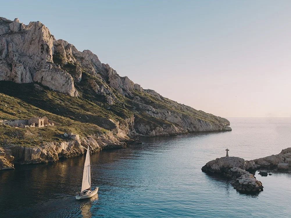 luxury+private+sailing+adventure.jpg