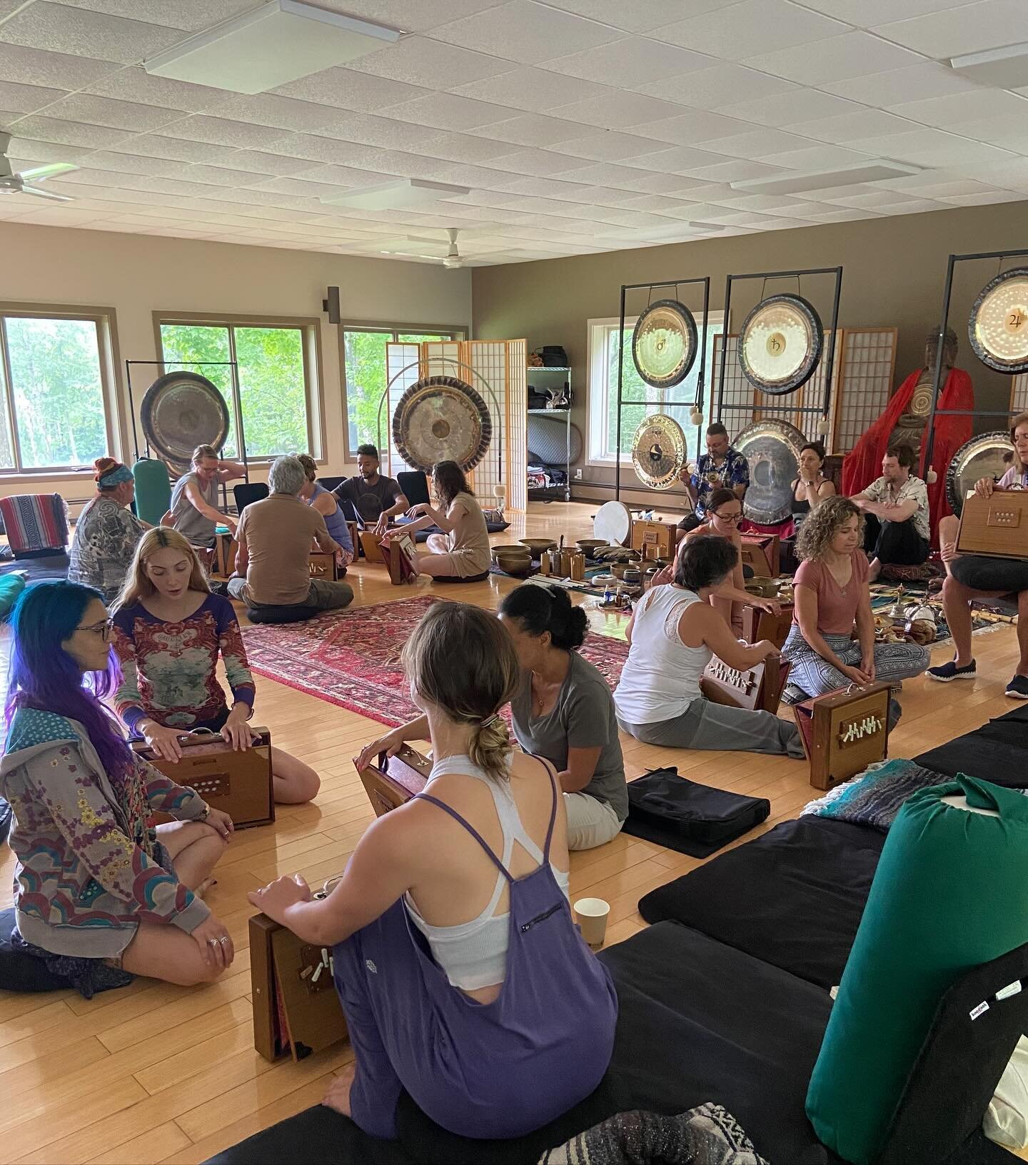 ✨Module 2: Sacred Metals, Standing Gongs/Himalayan Singing Bowls, Bells &amp; Shruti Songs with Lea Garnier &amp; Sage Senior Teachers✨

July 26-28, 2024 @menlaretreat 

TRAINING CERTIFICATION: PART 2 OF 3 

The Certification program teaches how to u