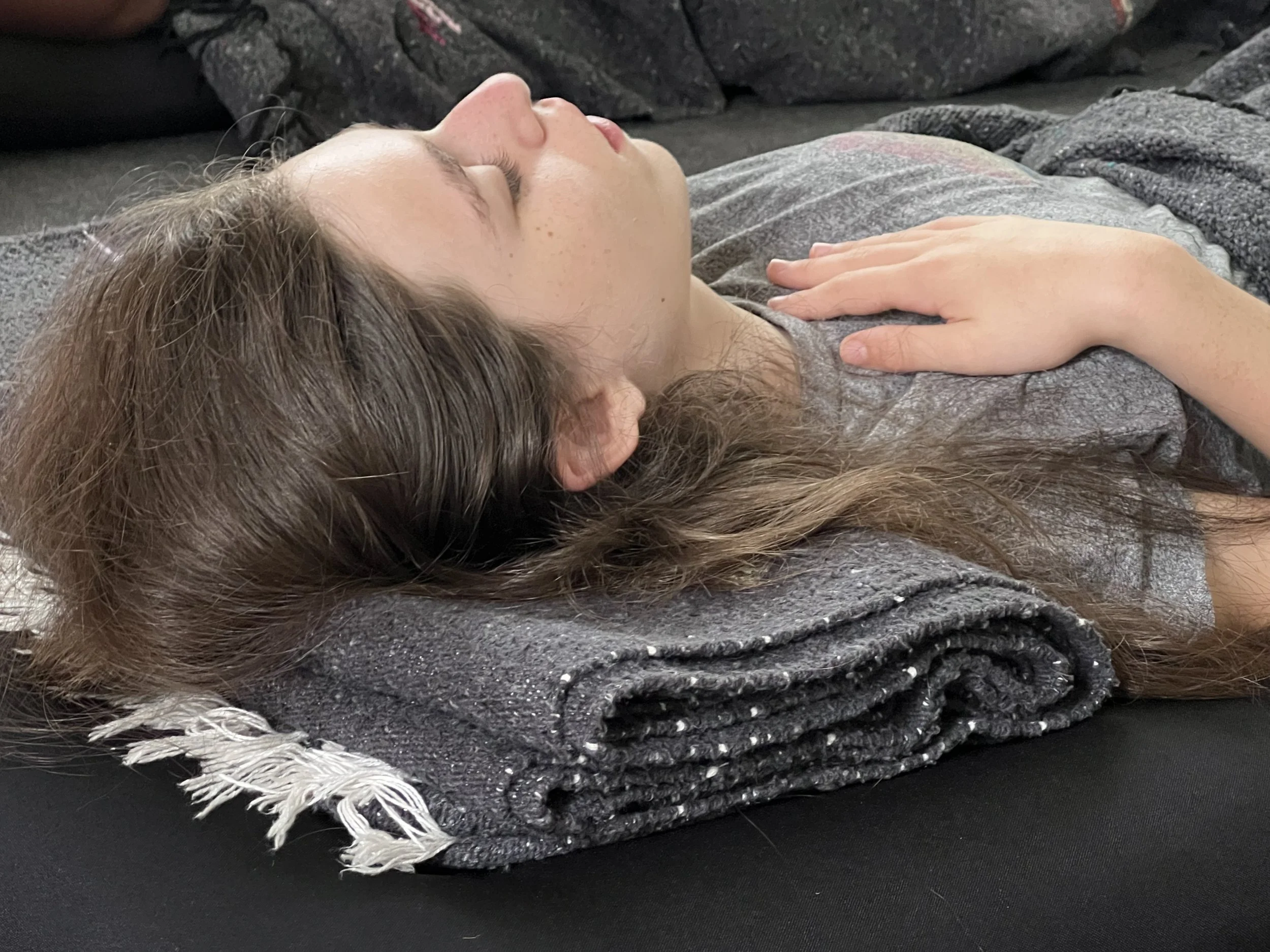 BRINGING HEAVEN TO EARTH: A CRYSTAL SOUND-HEALING ELEVATION with Lea Garnier