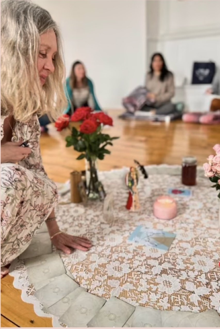 The Wild Rose Collective with Katya Varlamova 