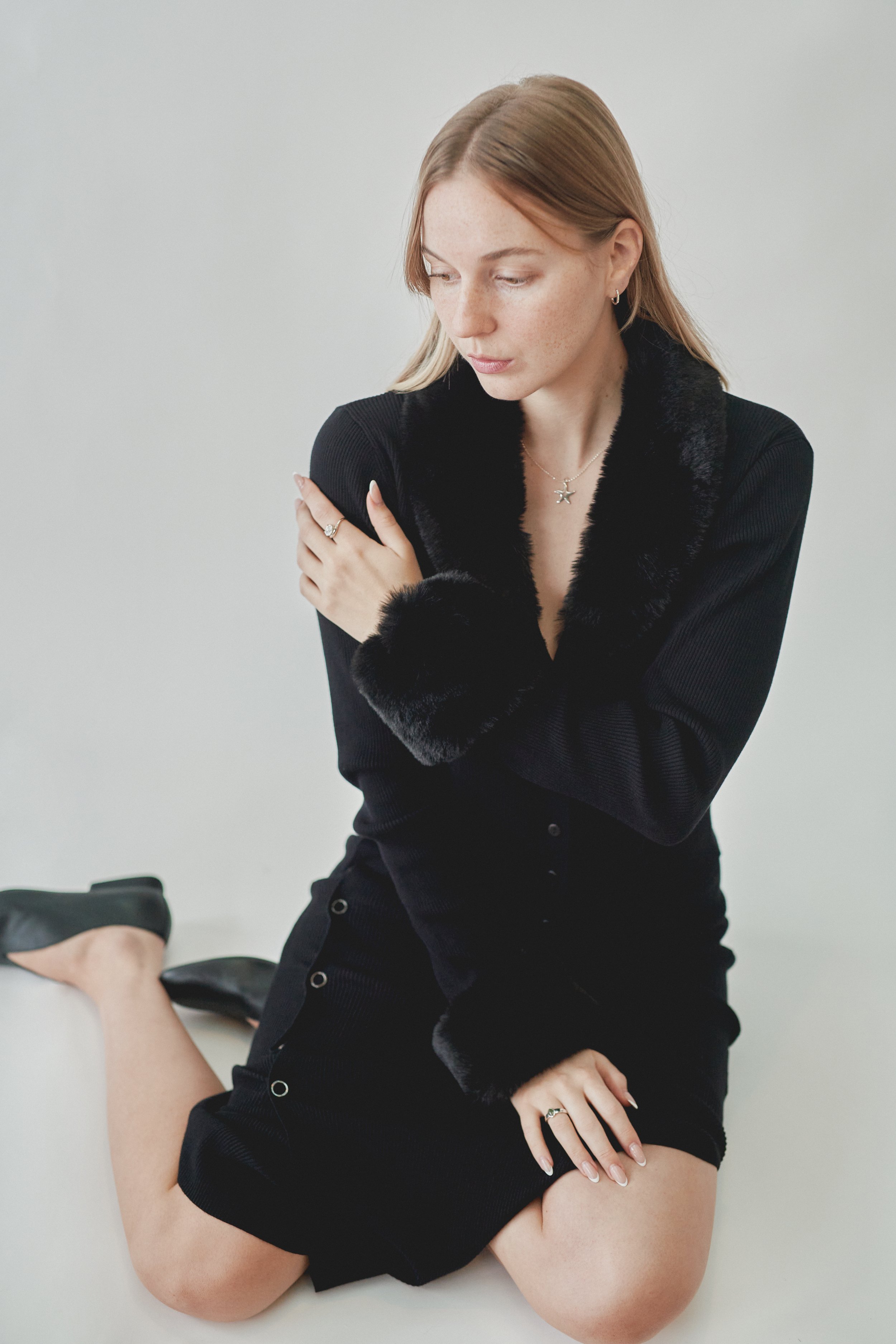 Foe & Dear Holiday 20256458.jpg