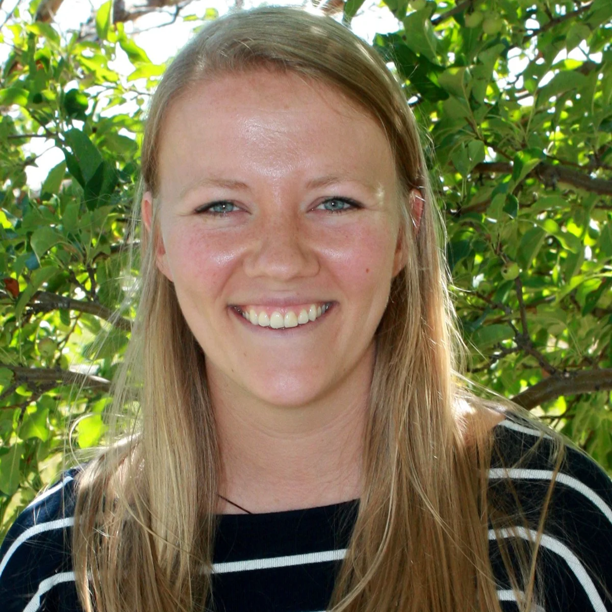 Mrs. Kirsten Reuter | Humanities, College Guidance, and Dean of Women