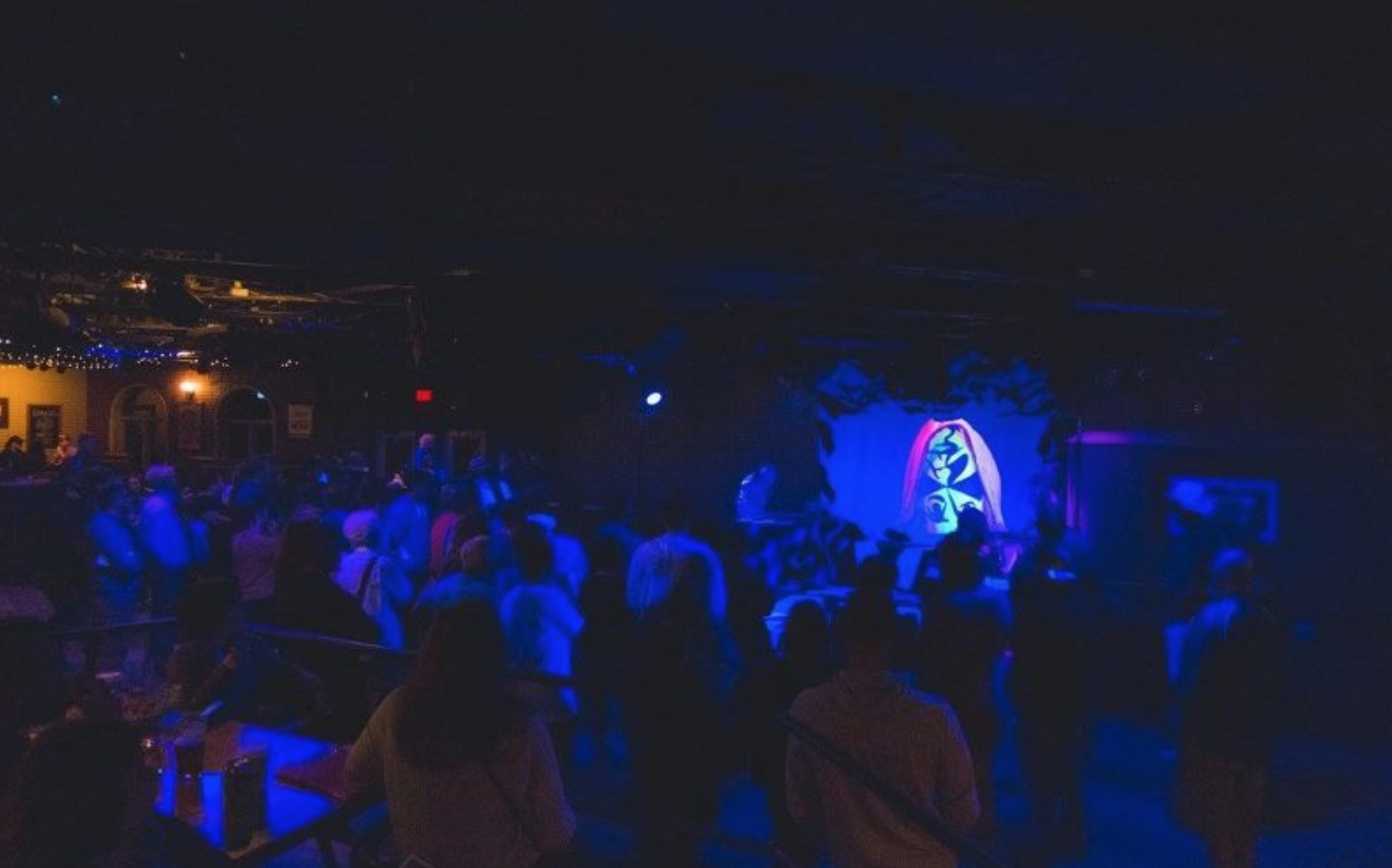 MOURNING OF THE LIVING PAST has been performed at:  Strangewaves Festival, Paris, Ontario (07/2019) Art Suomi, Helsinki, Finland (05/2019) Art Mûr, Berlin, Germany (05/2019) Antigonight Festival, Antigonish, NS (09/2017) Electric Eclectics Festival,…
