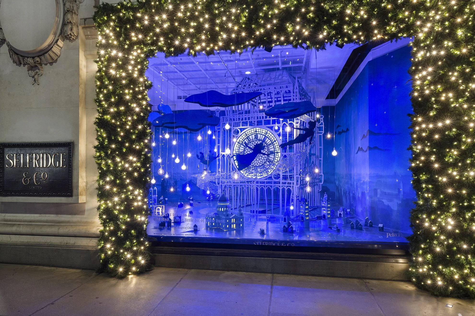 Andrew Meredith - Selfridges Christmas-3776.jpg