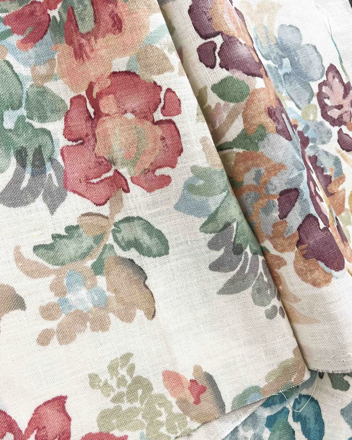 Ellisha_Alexina _Floral_Linen_Fabric.jpg
