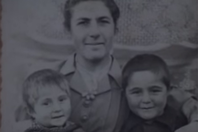 Жена Феликса Калачяна с детьми