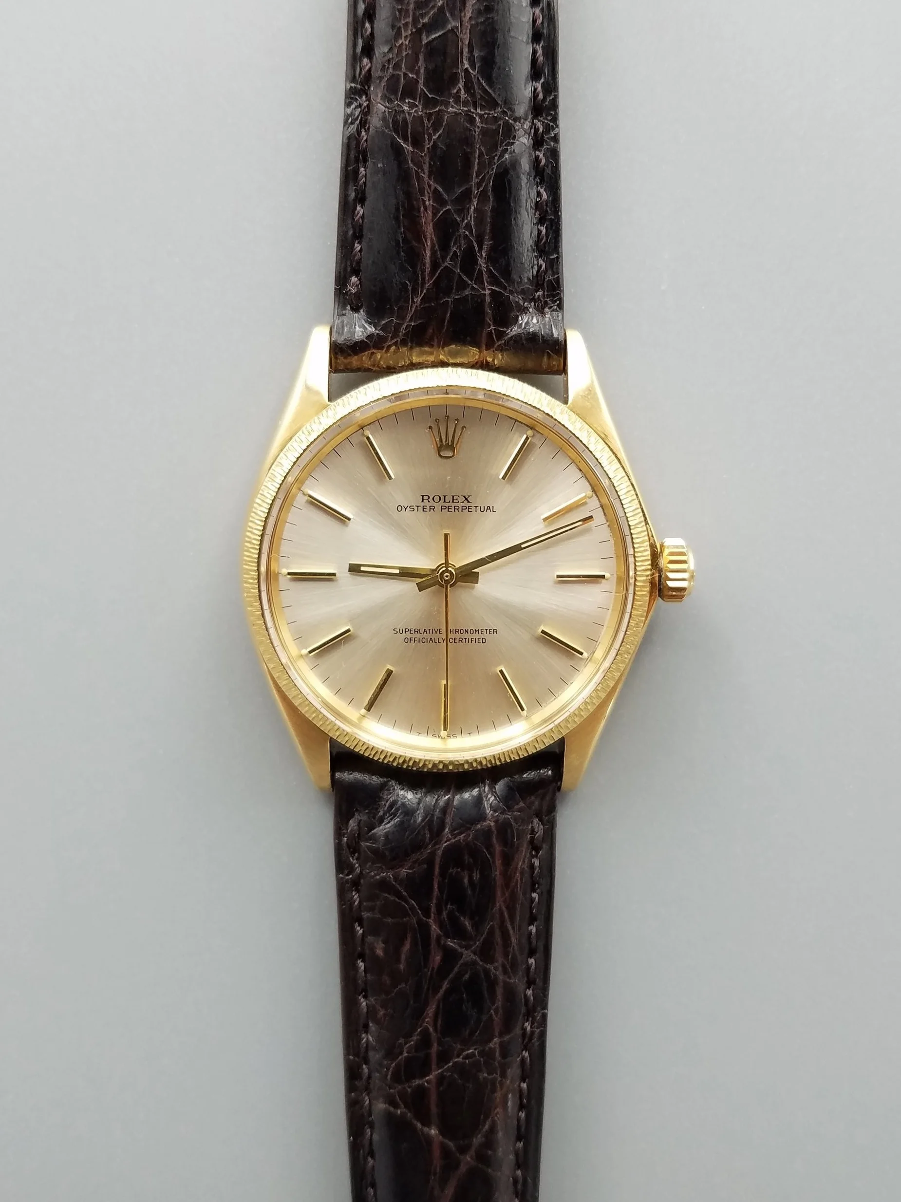 Rolex Oyster Perpetual ref 1005 18k yellow gold "bark" bezel (on special)