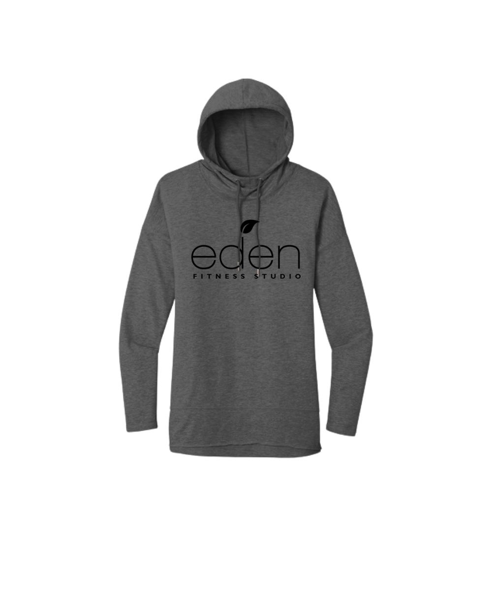 grey hooded t.png