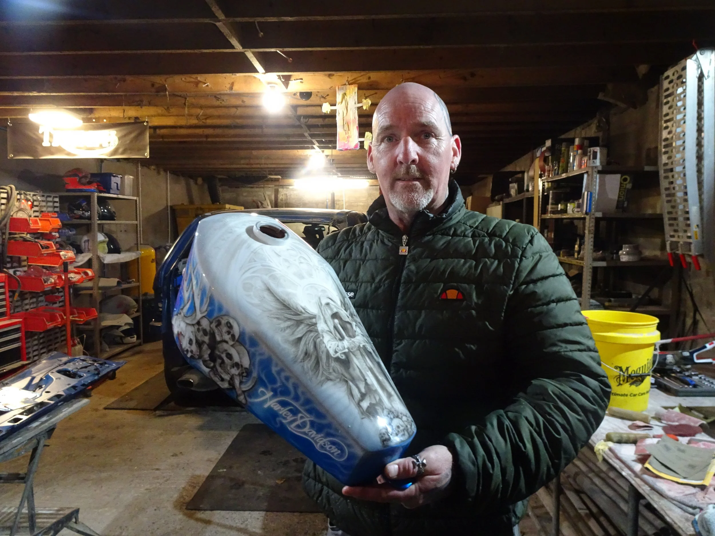 Harley Davidson custom paint