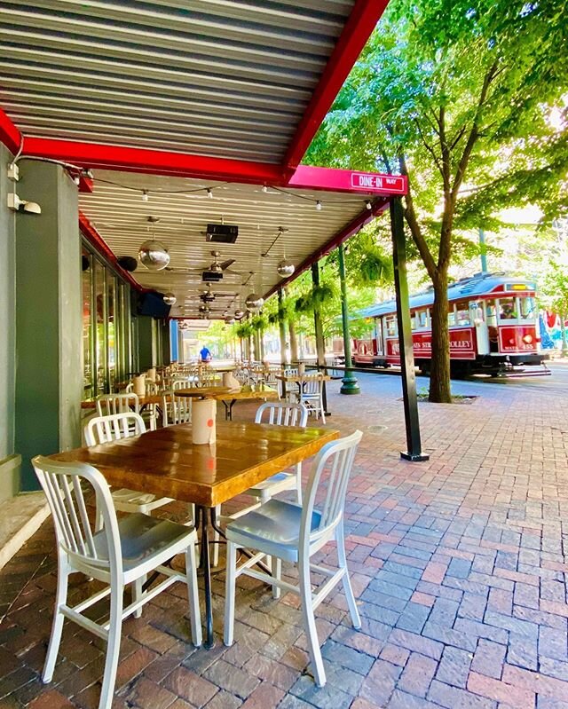 Downtown&rsquo;s biggest patio is 🔙 in action, right off the trolley line, and ready for you! Tag your pizza patio pals and we&rsquo;ll see you this weekend. ☀️🚃