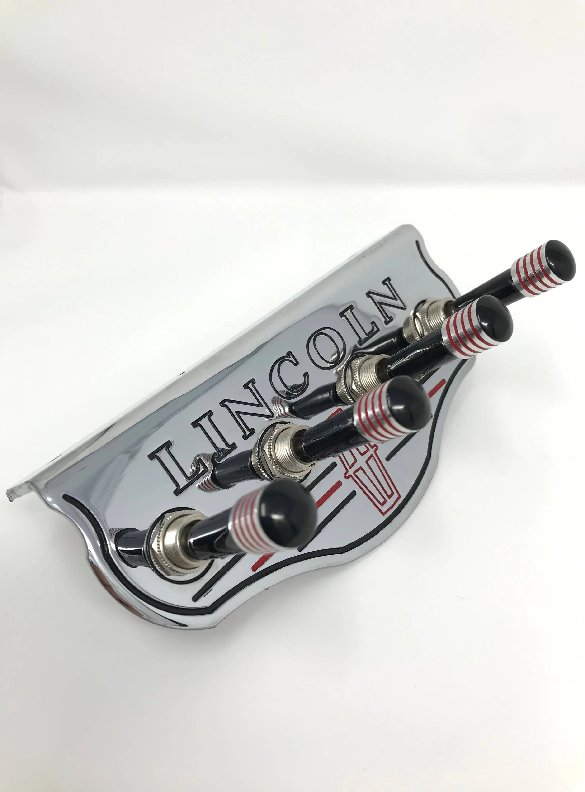 Lincoln Black / Red W/ Billet Black / Red