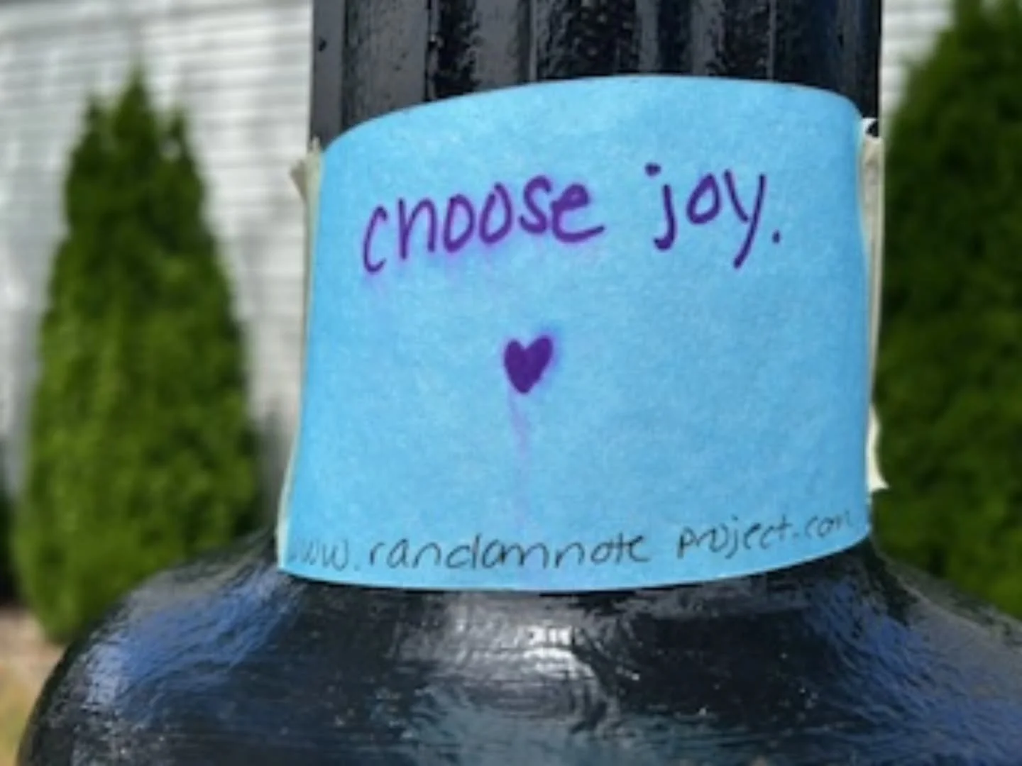 🤯 Imagine finding a Random Note with your name on it. 😮

Joy says, &quot;I was visiting with my sister on the Cape and we were walking around Falmouth. I was feeling a little sad missing my twin brother who is no longer with me, thinking how much h