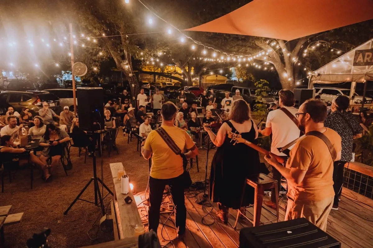 Live Music Scene