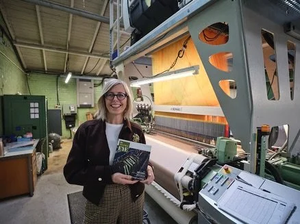 A truly special visit to the historic @gainsboroughweaving silk mill in Sudbury, part of the @designdestinationlondon program. From walking the factory floor to poring over archive treasures&mdash;including a silk-flax damask in electric acid green o
