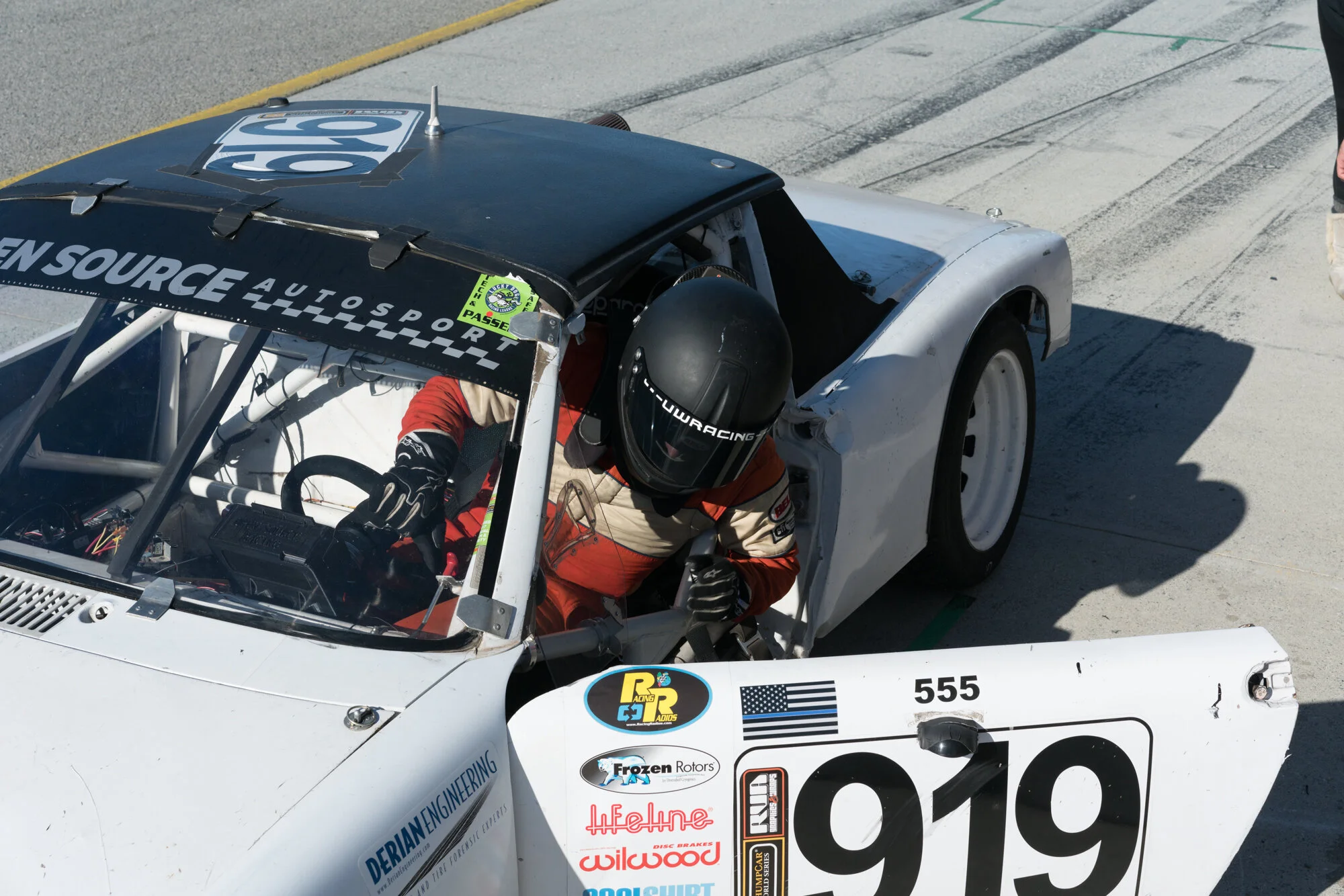 1710_LagunaSeca_LuckyDog_TC305920.jpg